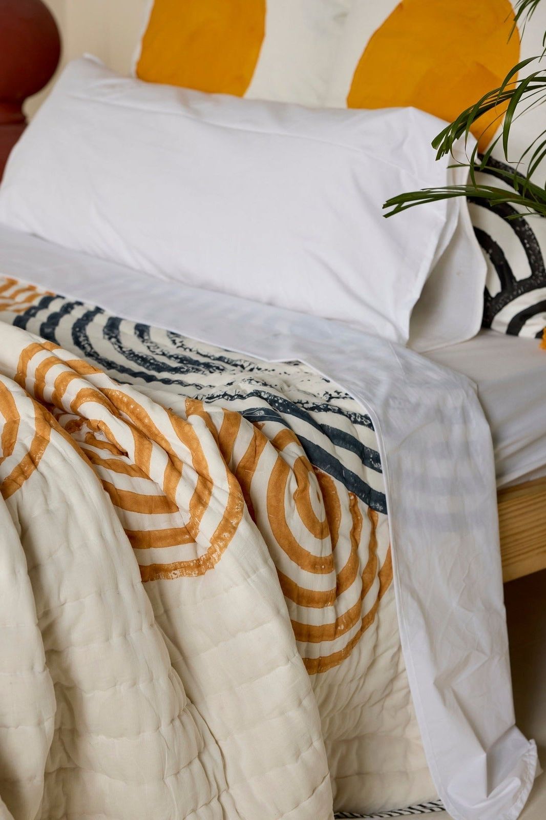 Making Waves Quilt (Reverse) - CQC LA - Twin
