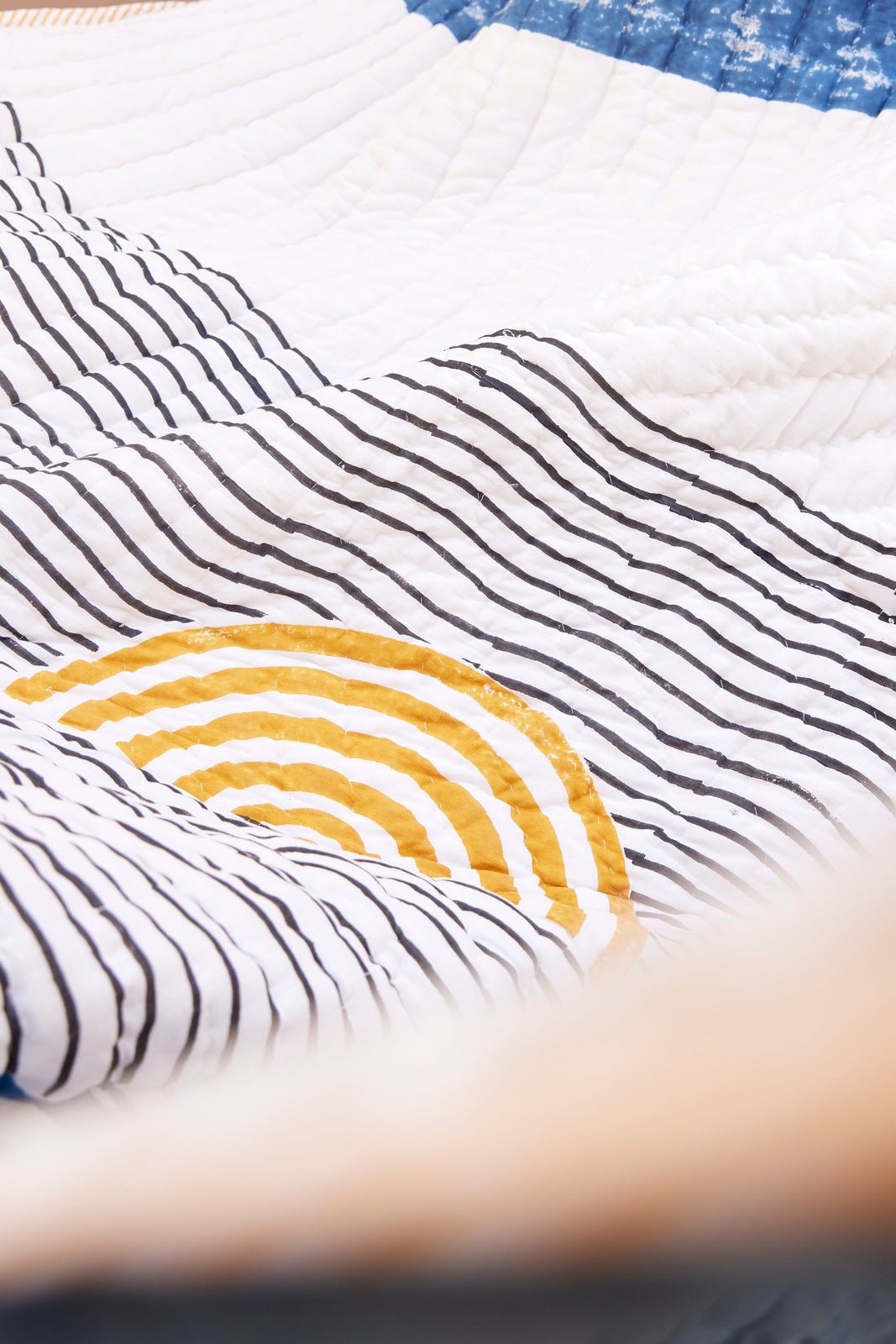 Spiral Sunset Quilt - CQC LA - Twin