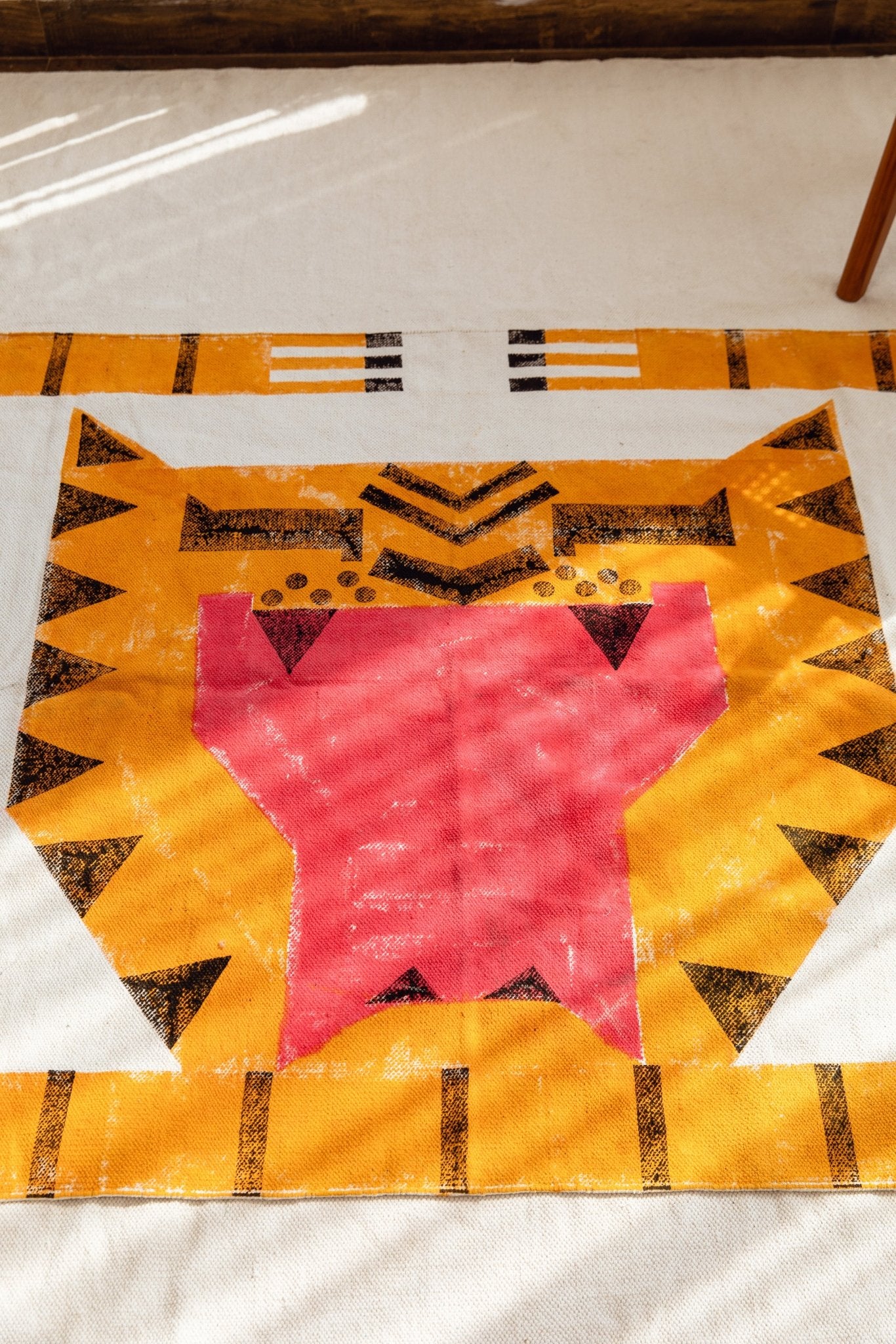 Tiger Rug - CQC LA - 4' x 6'