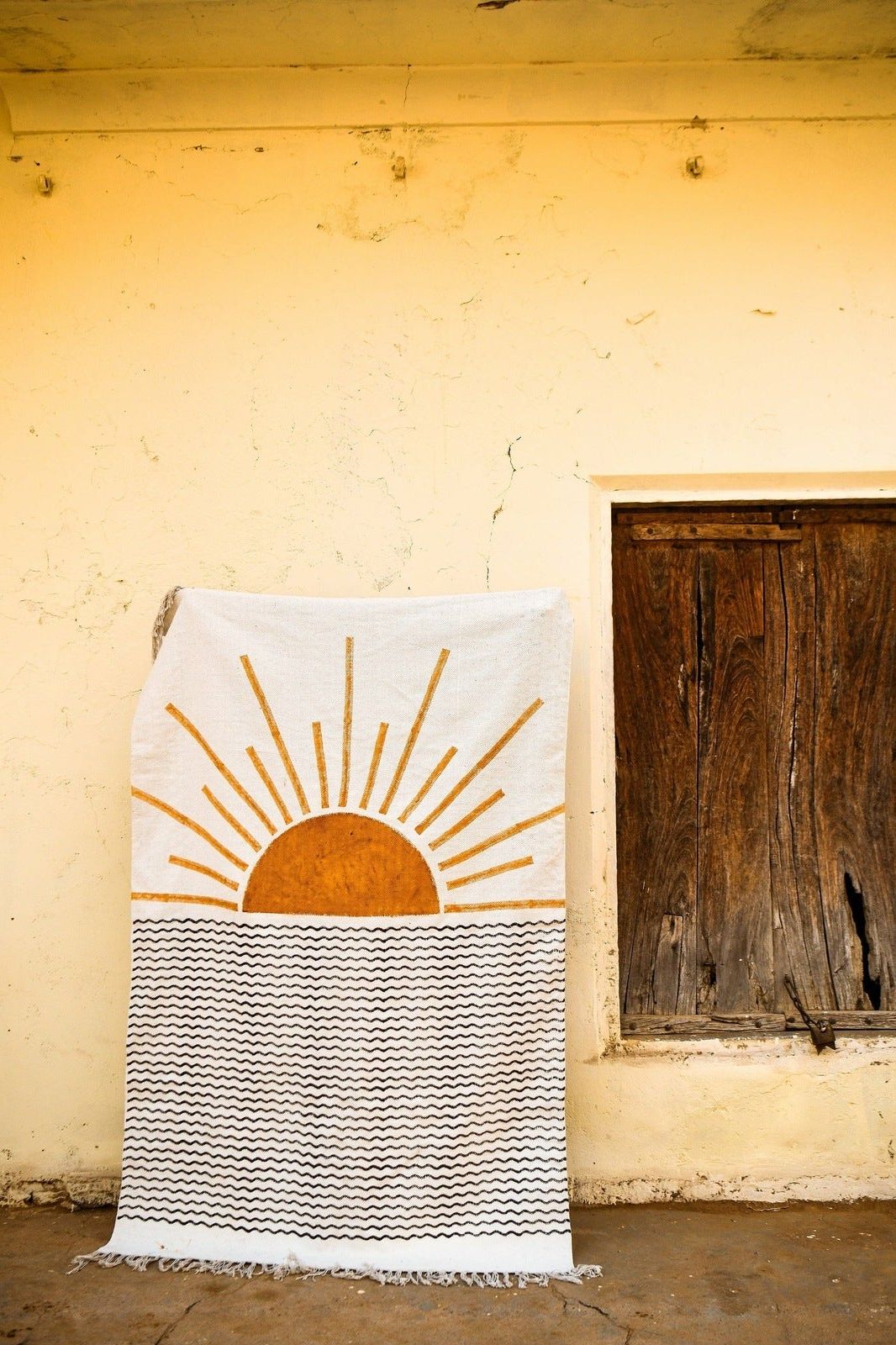 Rising Sun Rug - CQC LA - 4' x 6'